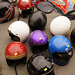 スワップミートのバイクヘルメット交換商品